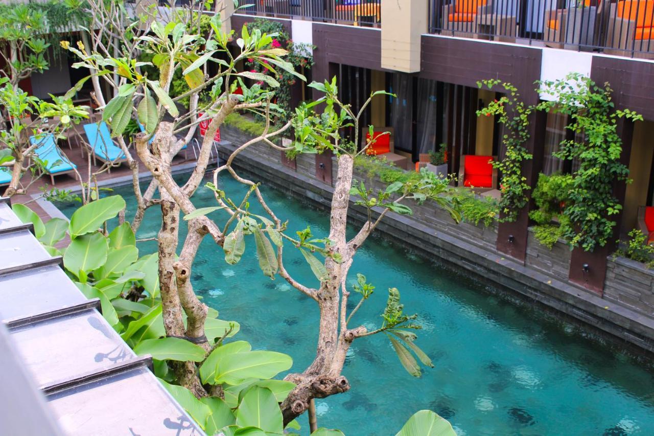 100 Sunset Kuta Hotel & Ballroom المظهر الخارجي الصورة